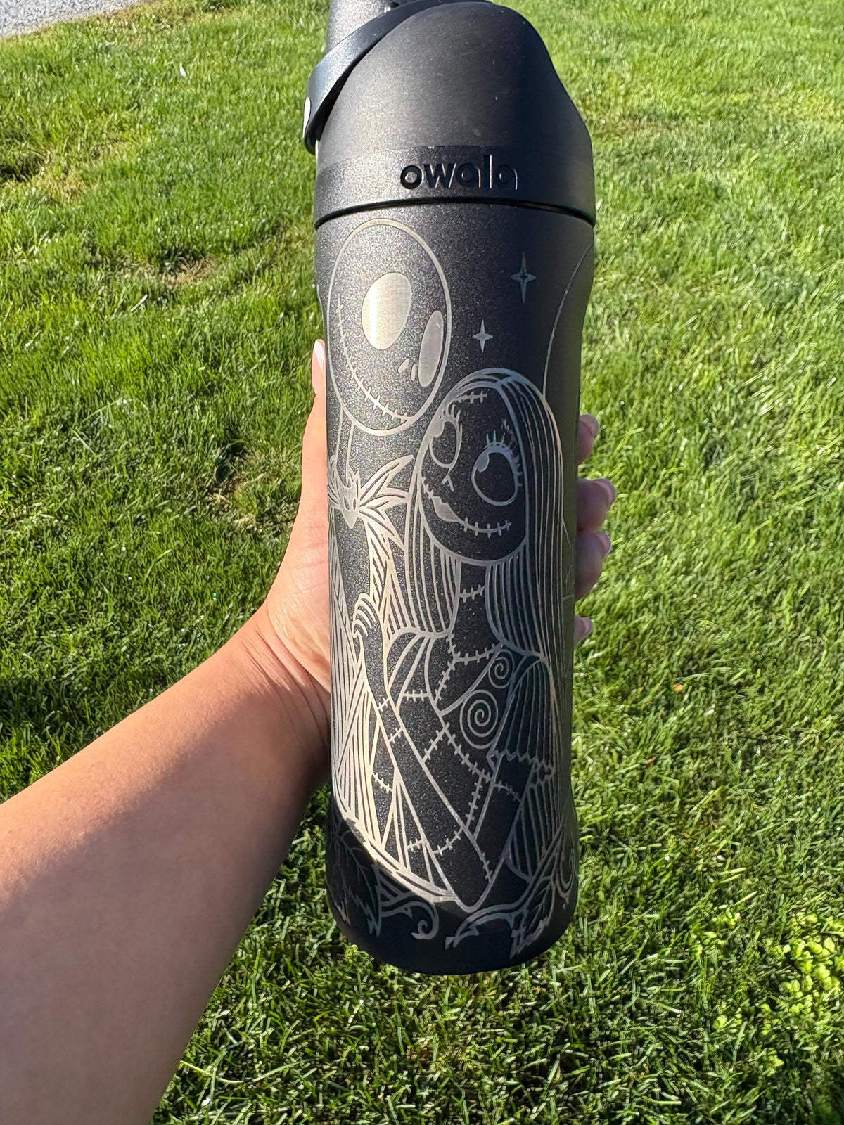 Jack & Sally Engraved Owala FreeSip | Nightmare Before Christmas Inspired Tumbler | Custom Halloween Water Bottle | Gothic Couple Gift
